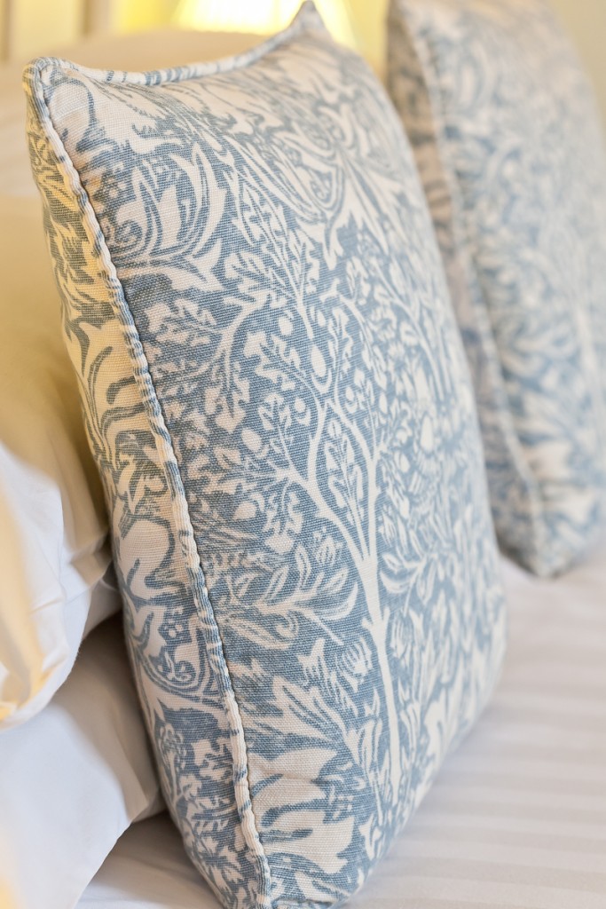 Stockghyll side cushions portrait